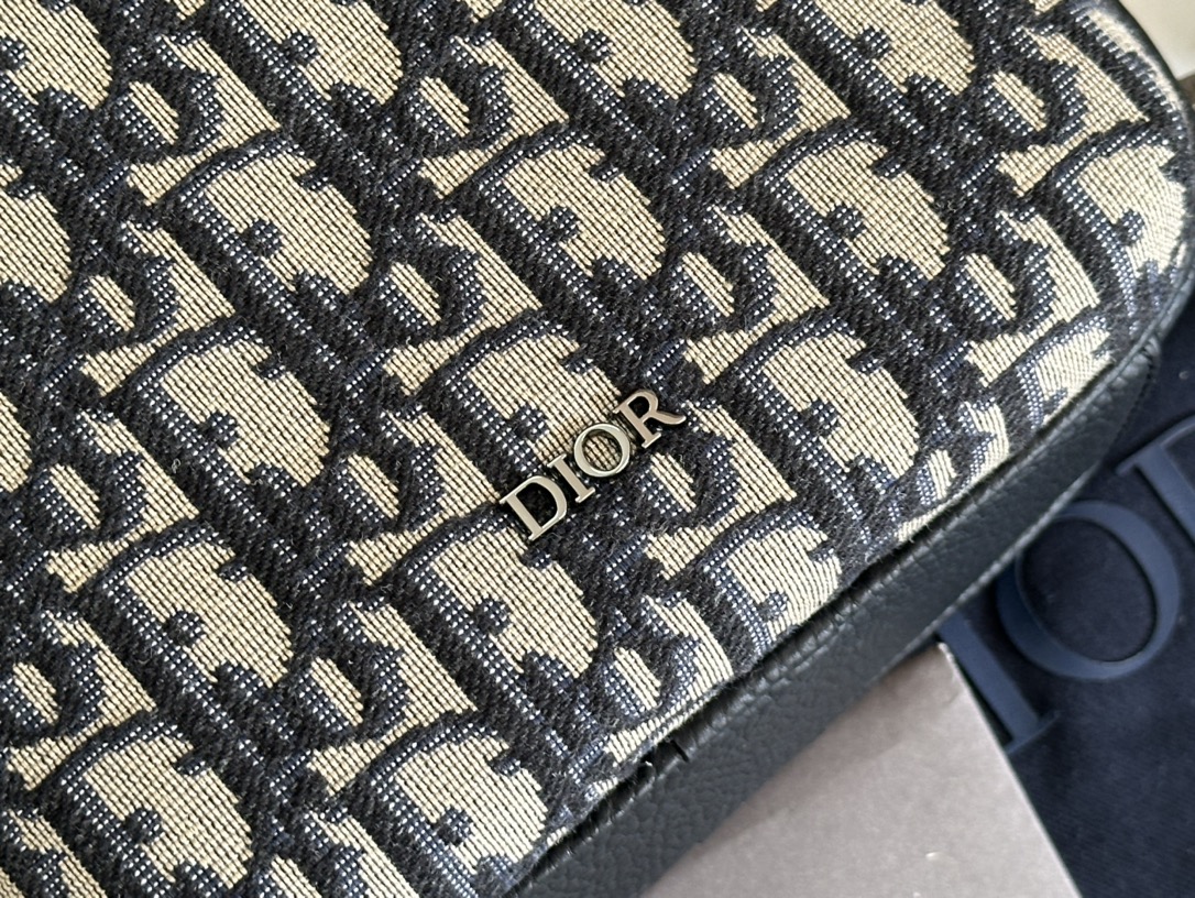 Rider 2.0 Sling Bag - Image 6