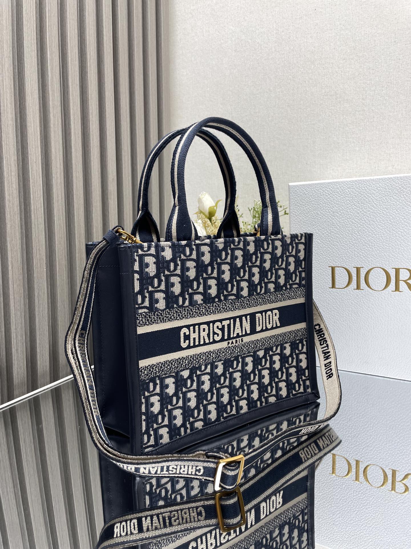 Dior Book Tote - Image 14