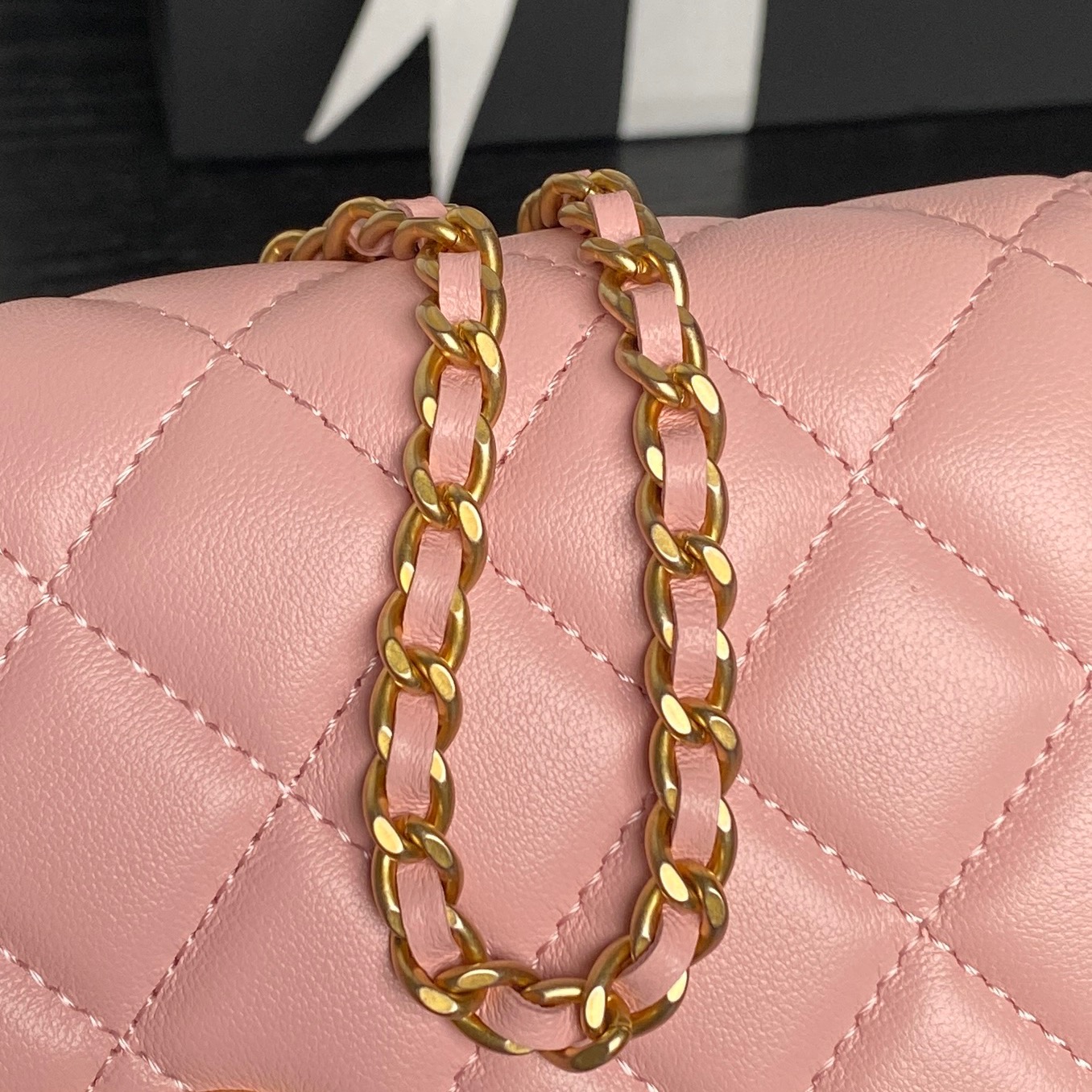 CHANEL Wallet on Chain AP3938 - Image 20