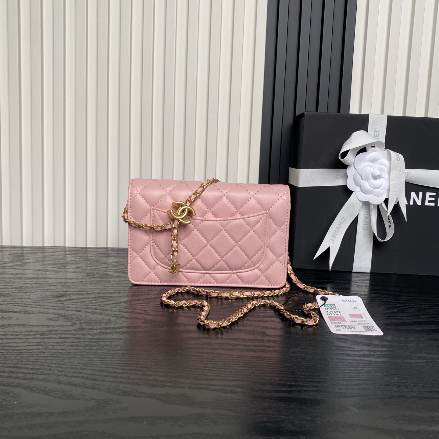 CHANEL Wallet on Chain AP3938 - Image 16