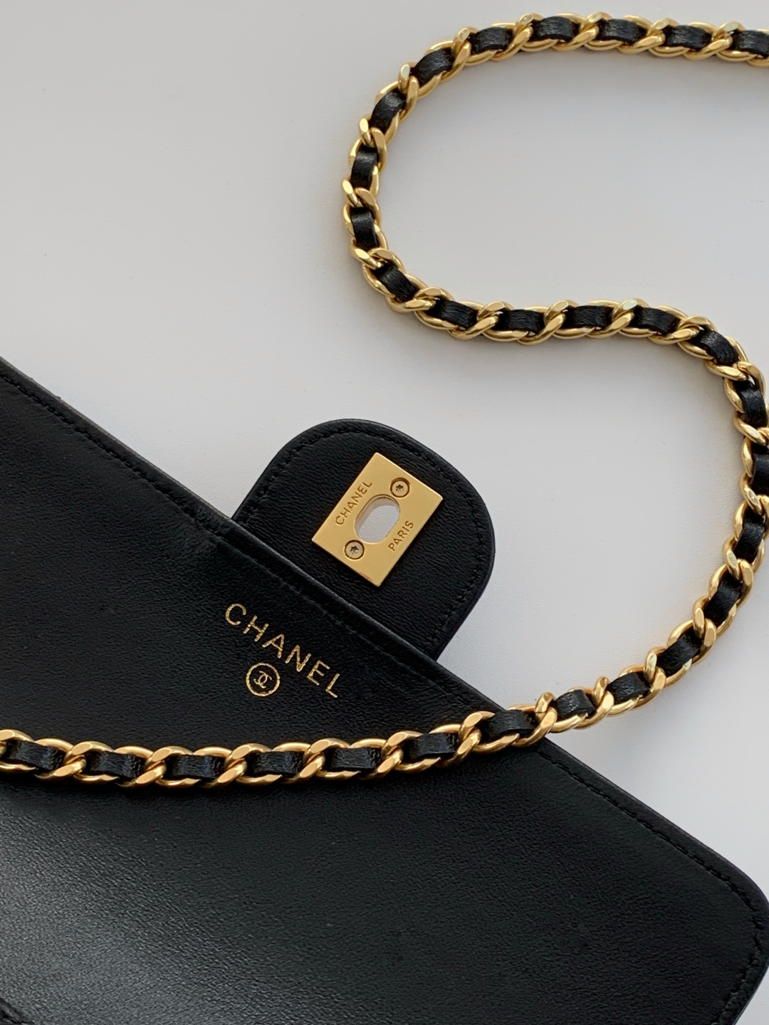 CHANEL Wallet on Chain AP4674 - Image 39