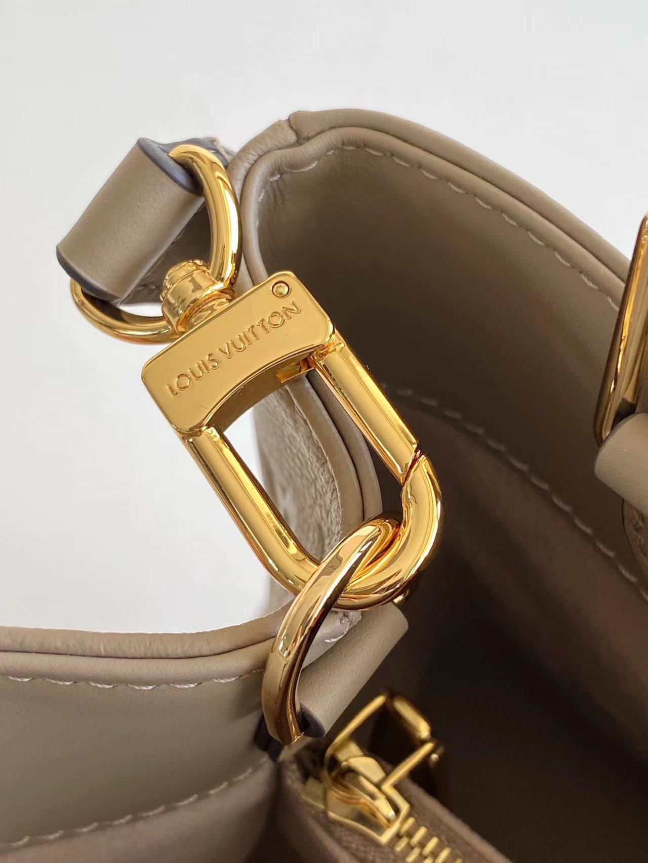 LV Avenue PM - Image 19