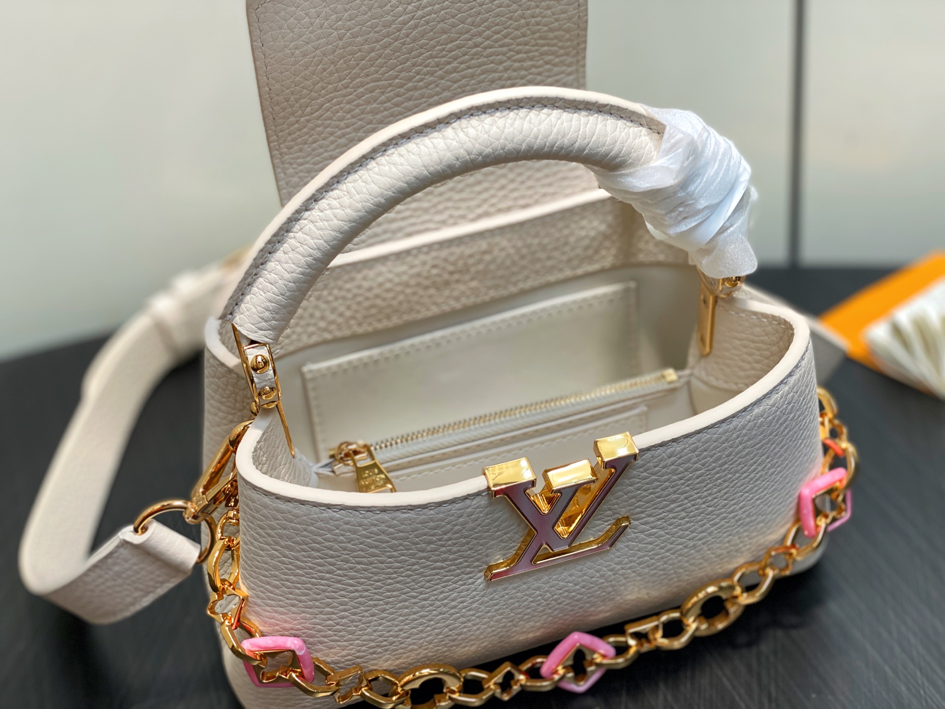 LV Capucines East-West Mini - Image 10