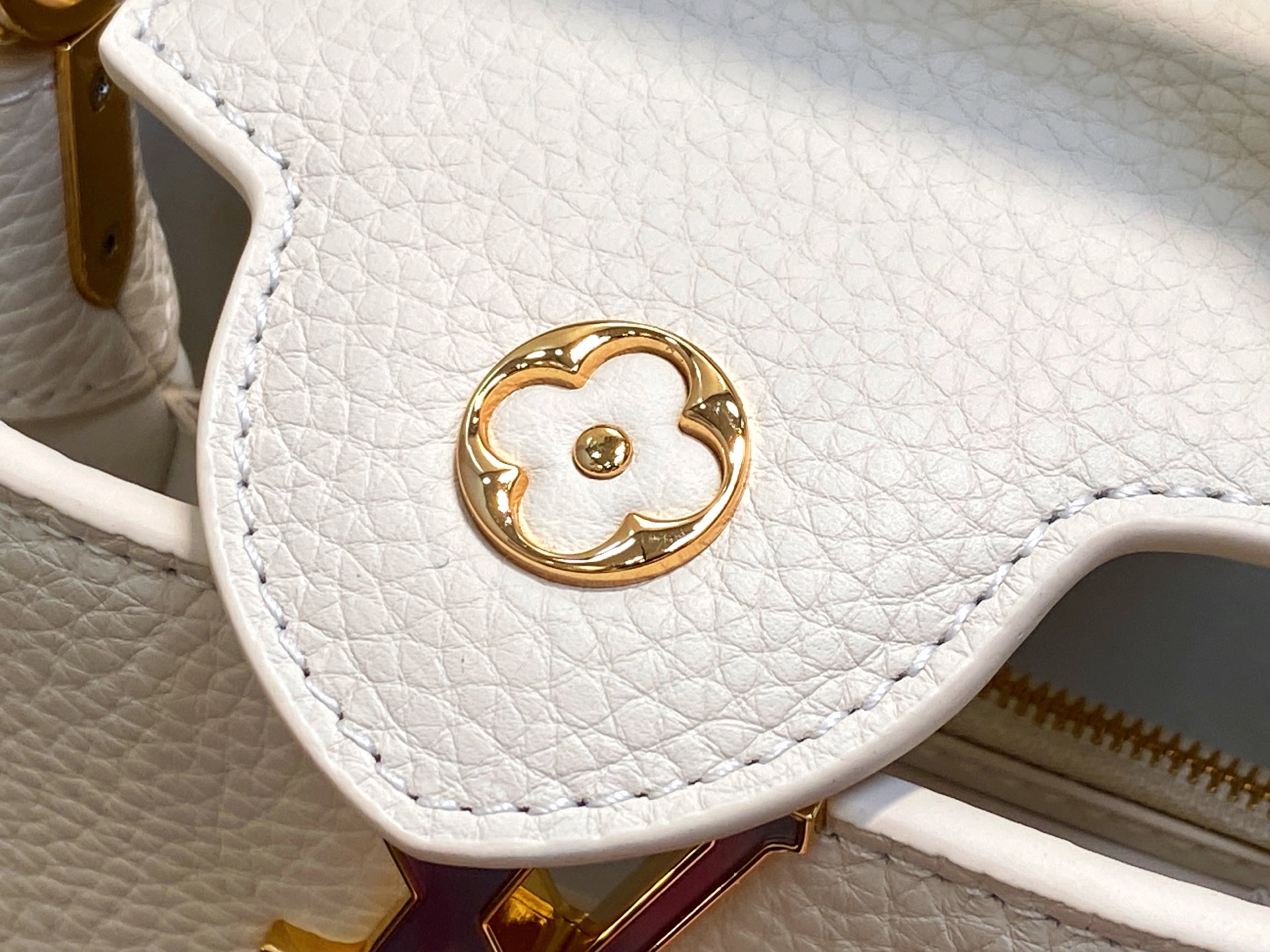 LV Capucines East-West Mini - Image 9