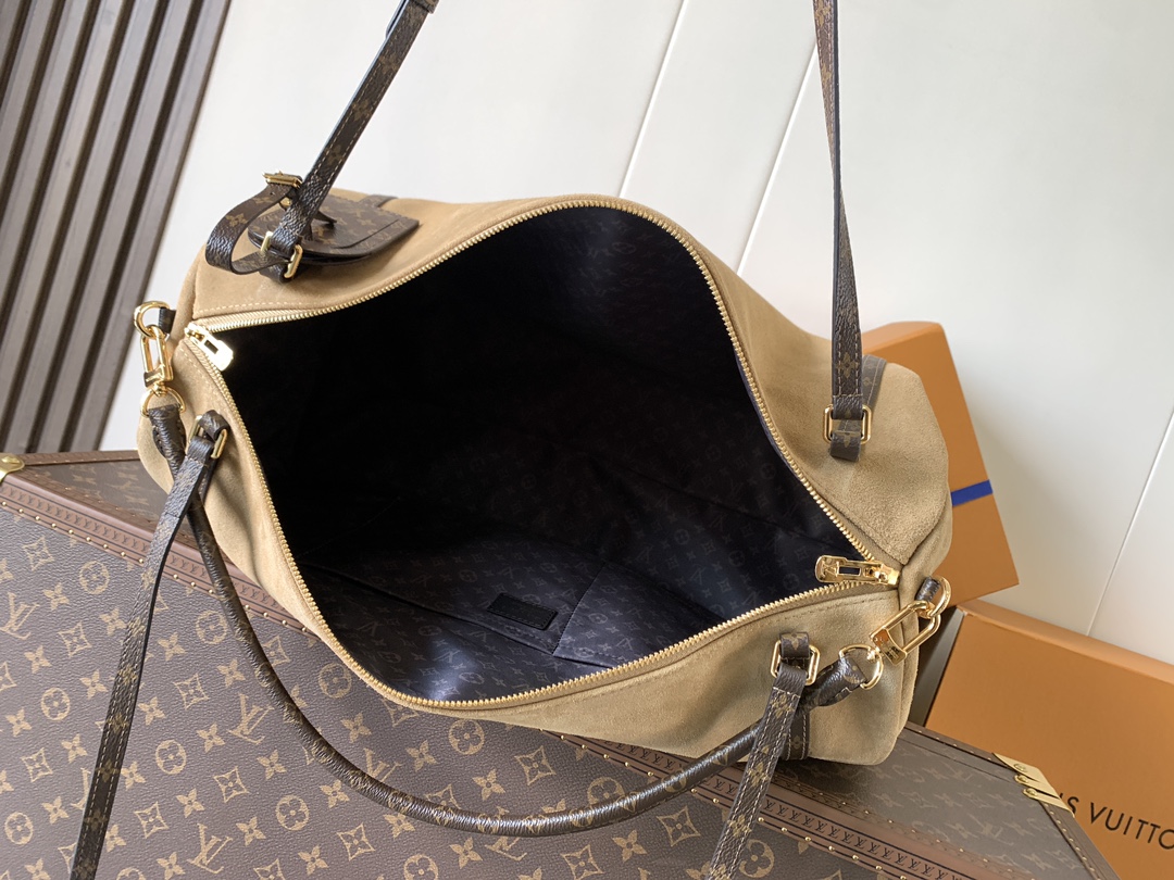 LV Express Travel - Image 9