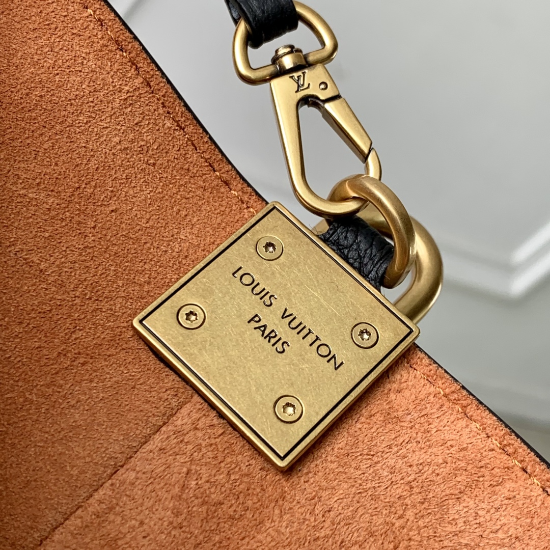 LV Low Key All In BB - Image 8