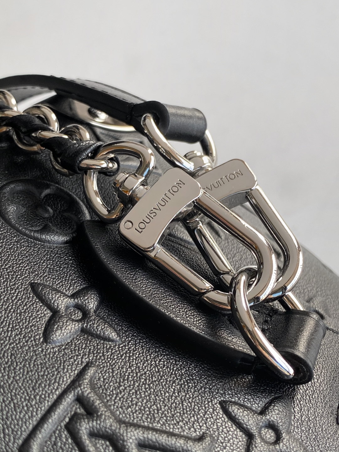 LV Speedy Trunk 20 - Image 8