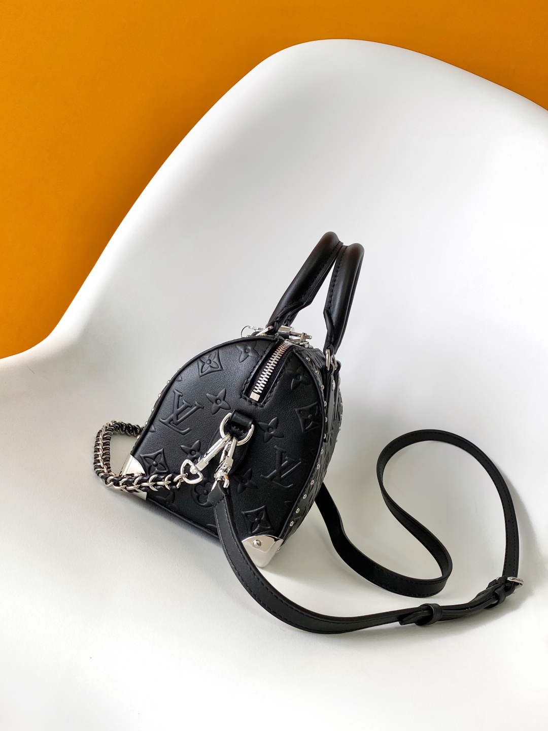 LV Speedy Trunk 20 - Image 3