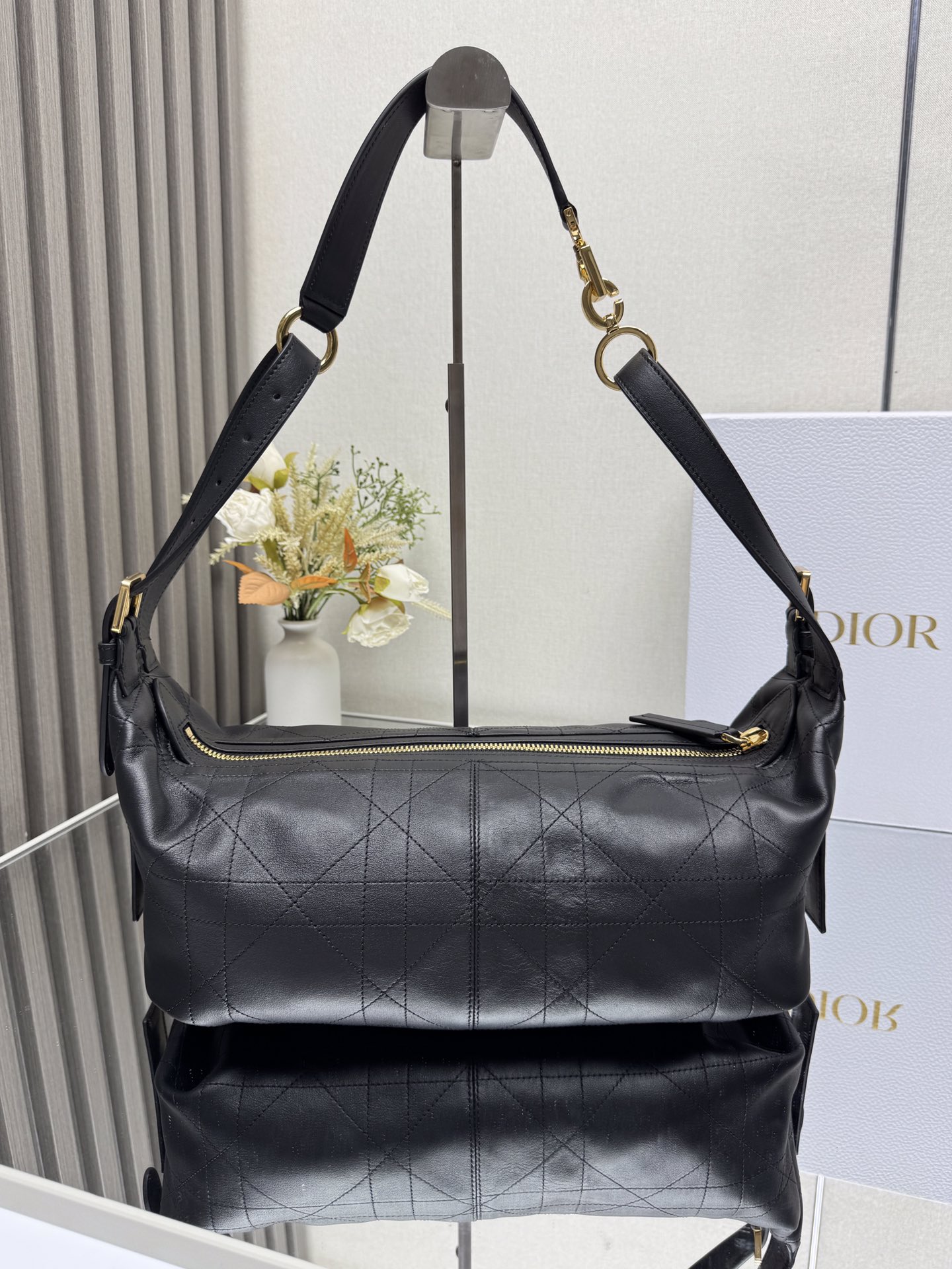 Medium D-Journey Bag in Shiny Goatskin - Image 3