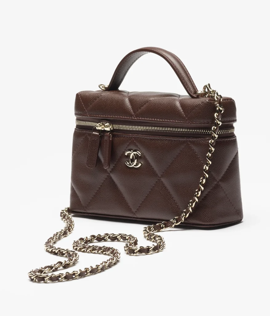 Vanity with Chain AP4936